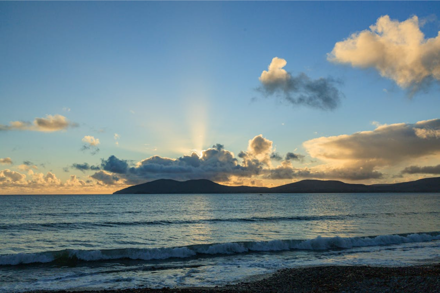Breathtaking Irish Seascape Canvas Art – Bring the Beauty of Ireland Home!