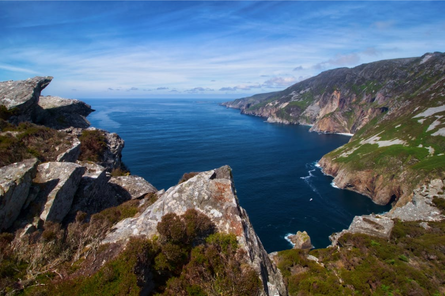 Breathtaking Irish Seascape Canvas Art – Bring the Beauty of Ireland Home!